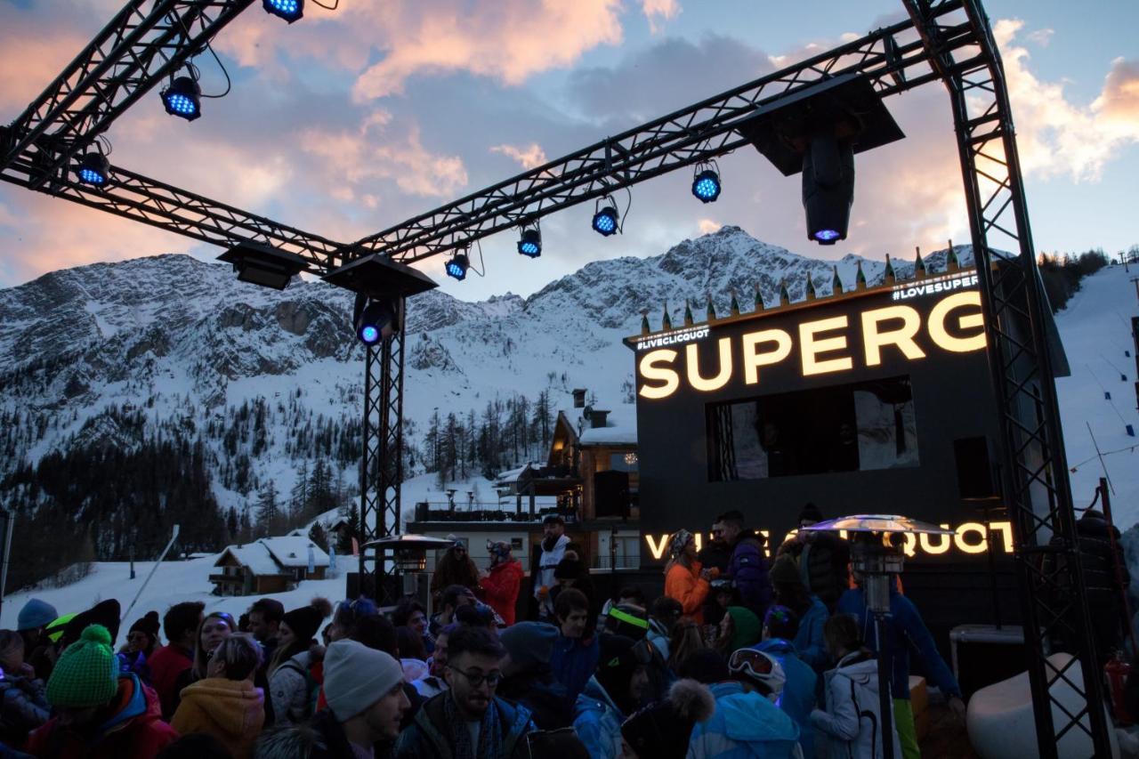 Super G Hotel Courmayeur Exterior photo